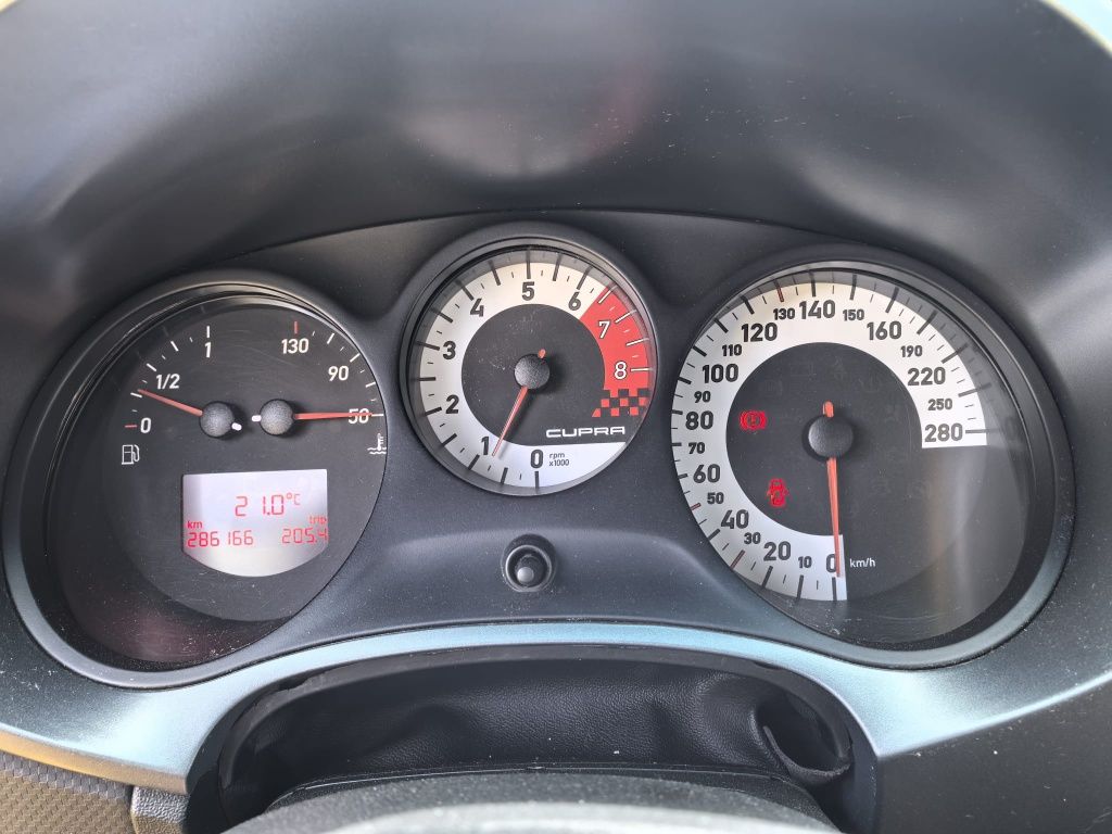 Seat Leon 1P CUPRA 240