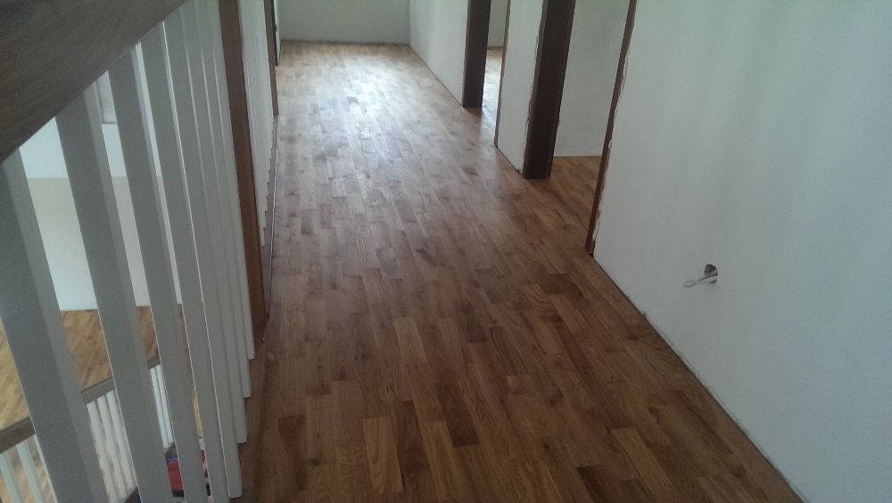 Parkiet dab lity lakierowany 16x70x250mm