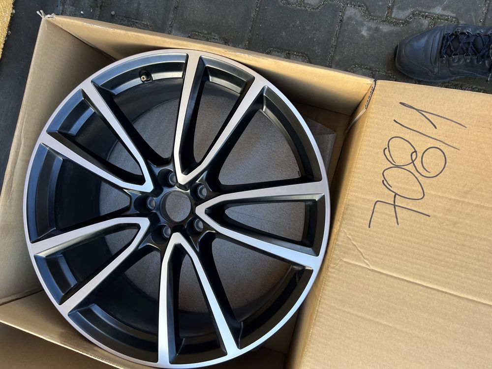 Felga 8,5x21 ET34 Audi Q5 SQ5 80A oryginał ładna