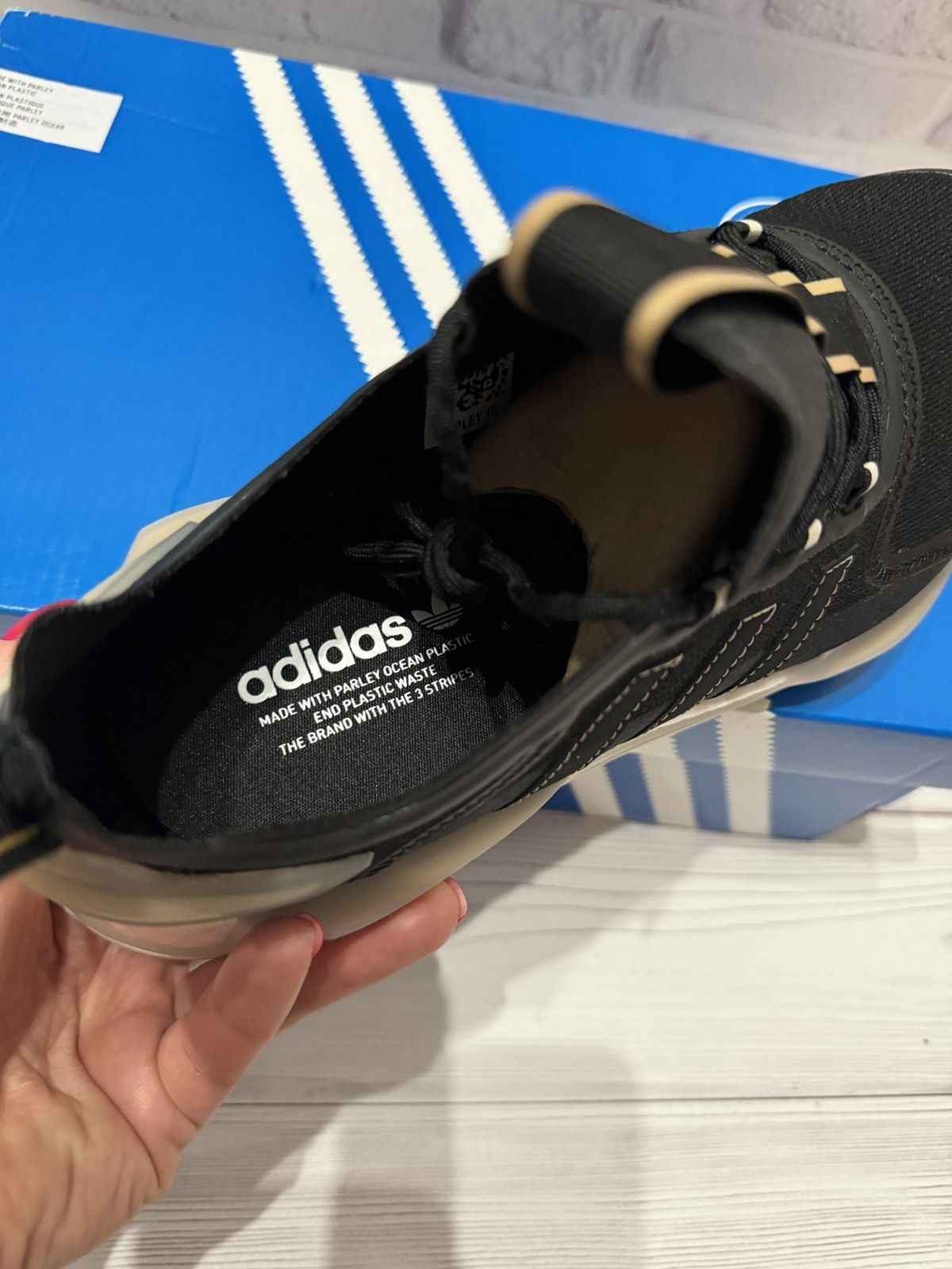 Кросівки жіночі Adidas оригінал