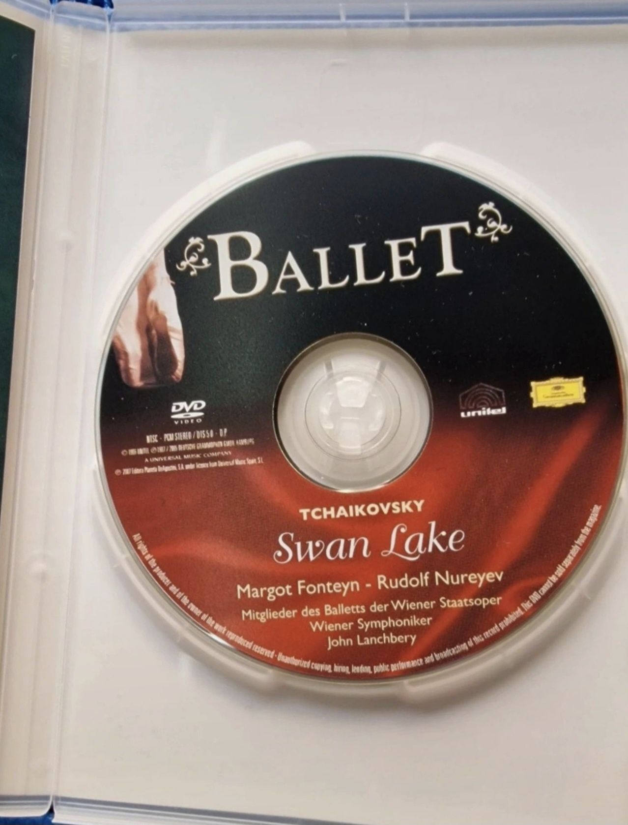 Swan Lake Ballet DVD Filme Tchaikovsky e Booklet ilustrado