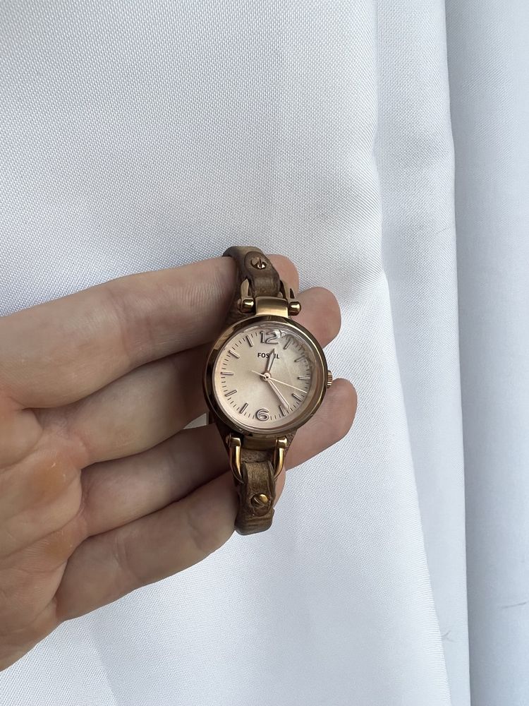Часы женские Fossil оригинал