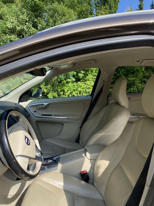 Volvo XC 60 D4 AWD Summum