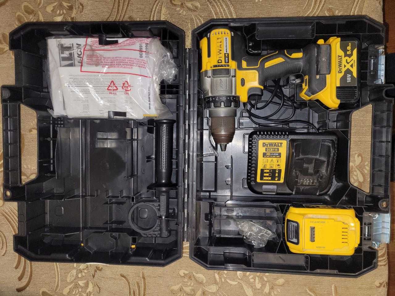 Шуруповерт Dewalt DCD991P2