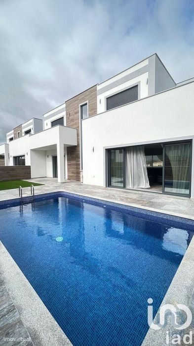 Moradia isolada T3 em Albufeira e Olhos de Água de 120 m2