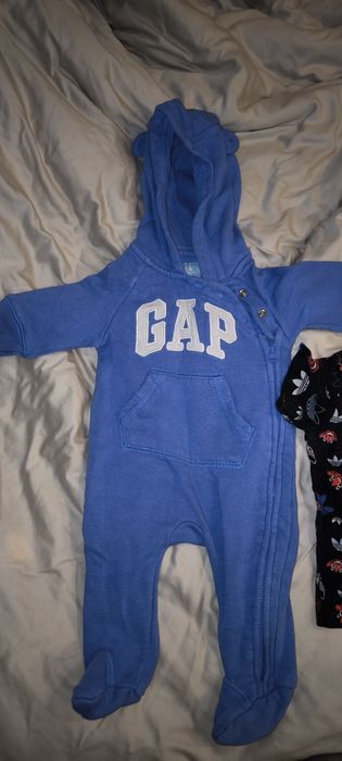 3-6 місяців костюми