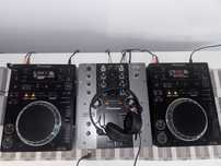 Pioneer CDJ-350 (2 sztuki) - Stan bardzo dobry