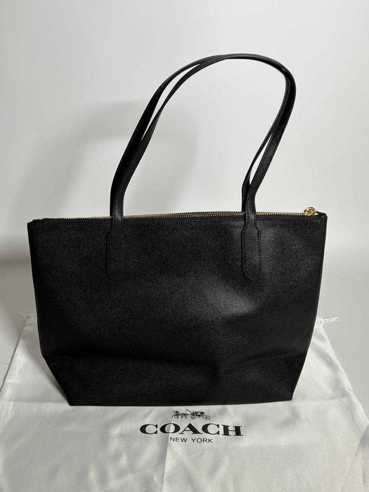 Сумка Coach Zip Tote черная