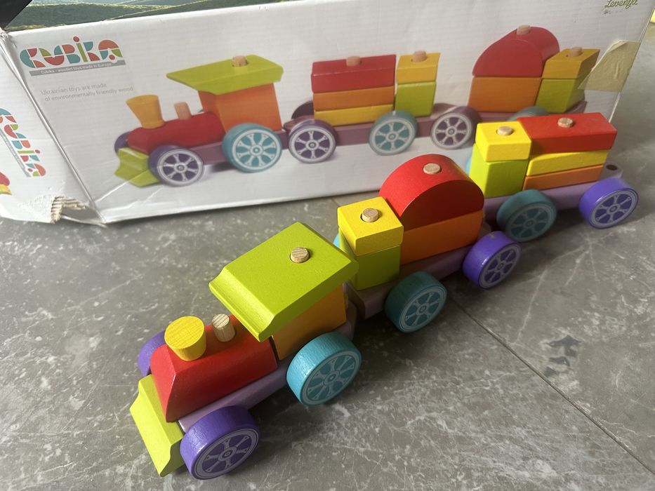 Поїзд веселковий експрес розвиваючий