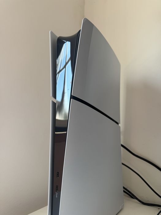 PS5 Slim Digital