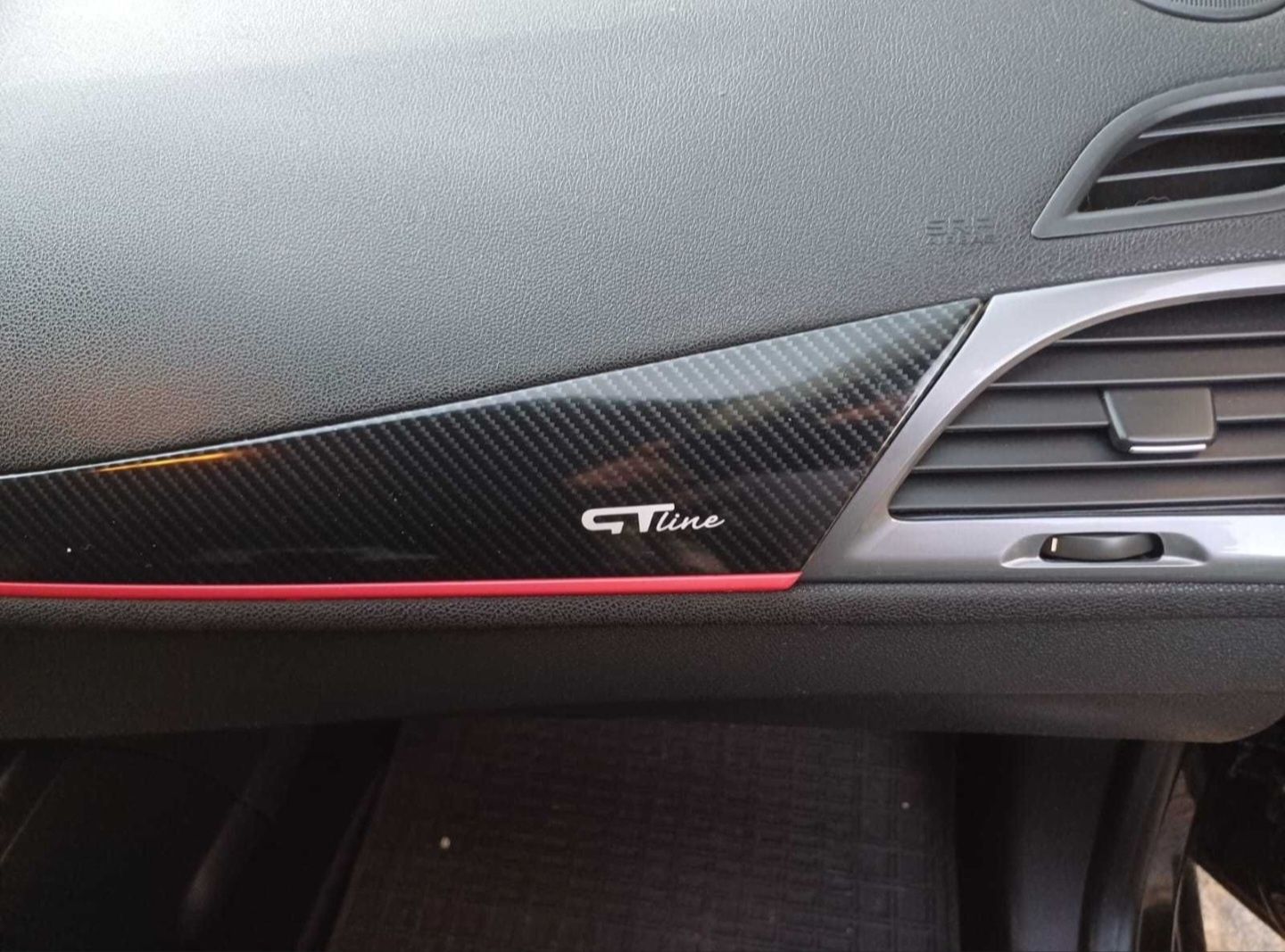 Renault megane 3 GT line 1.5Dci 110 cv
08/20132
GPS
Bluetooth
Sensores