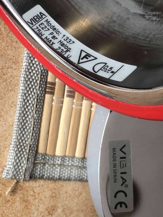 1 czerwona lampa wisząca, Jazz Mini VIBIA, model 1337, Białystok