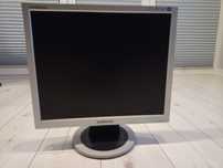 Monitor LCD Samsung 19 cali