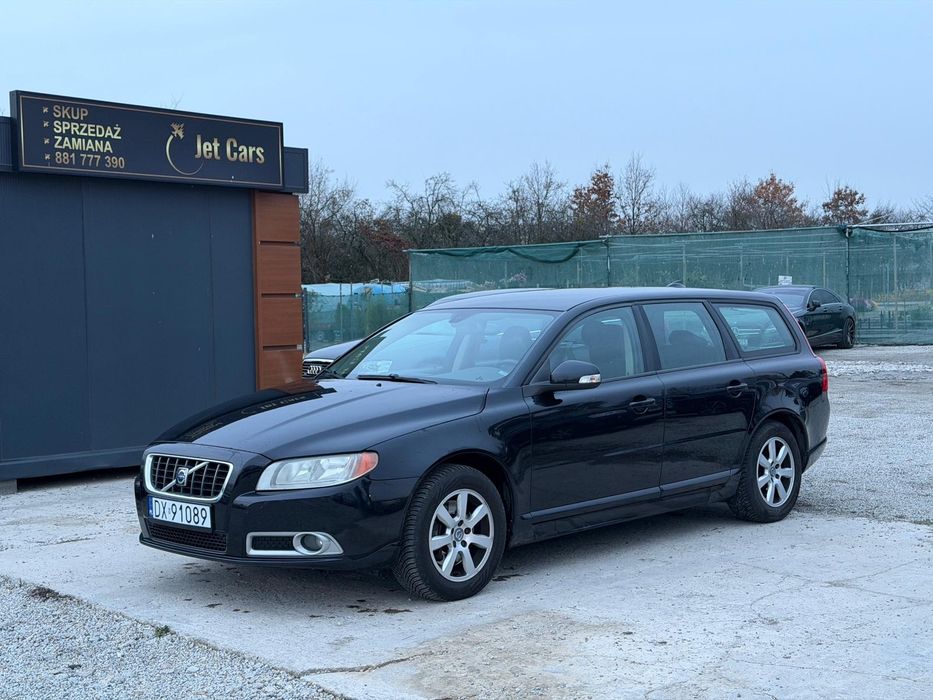 Volvo V70/D5/2.4 Diesel/2007r/Automat/Skóra/Xenon/Navi/Nak/PDC/Zamiana