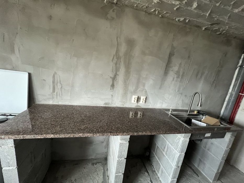 Продаж нового гарного будинку, масив Світанок. Є всі комунікації Торг