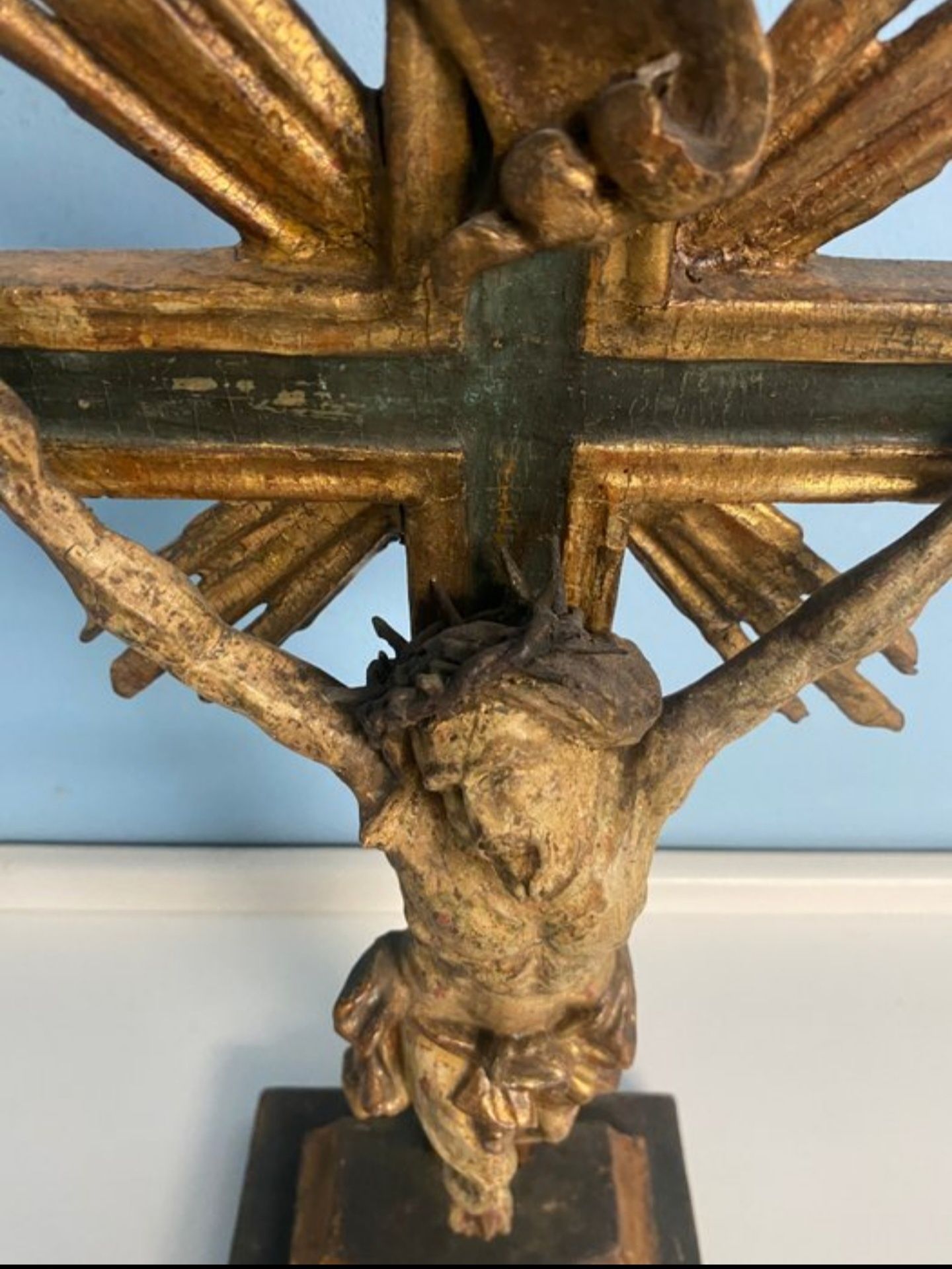 Crucifixo Talha Dourada - 2a metade Sec. XVIII