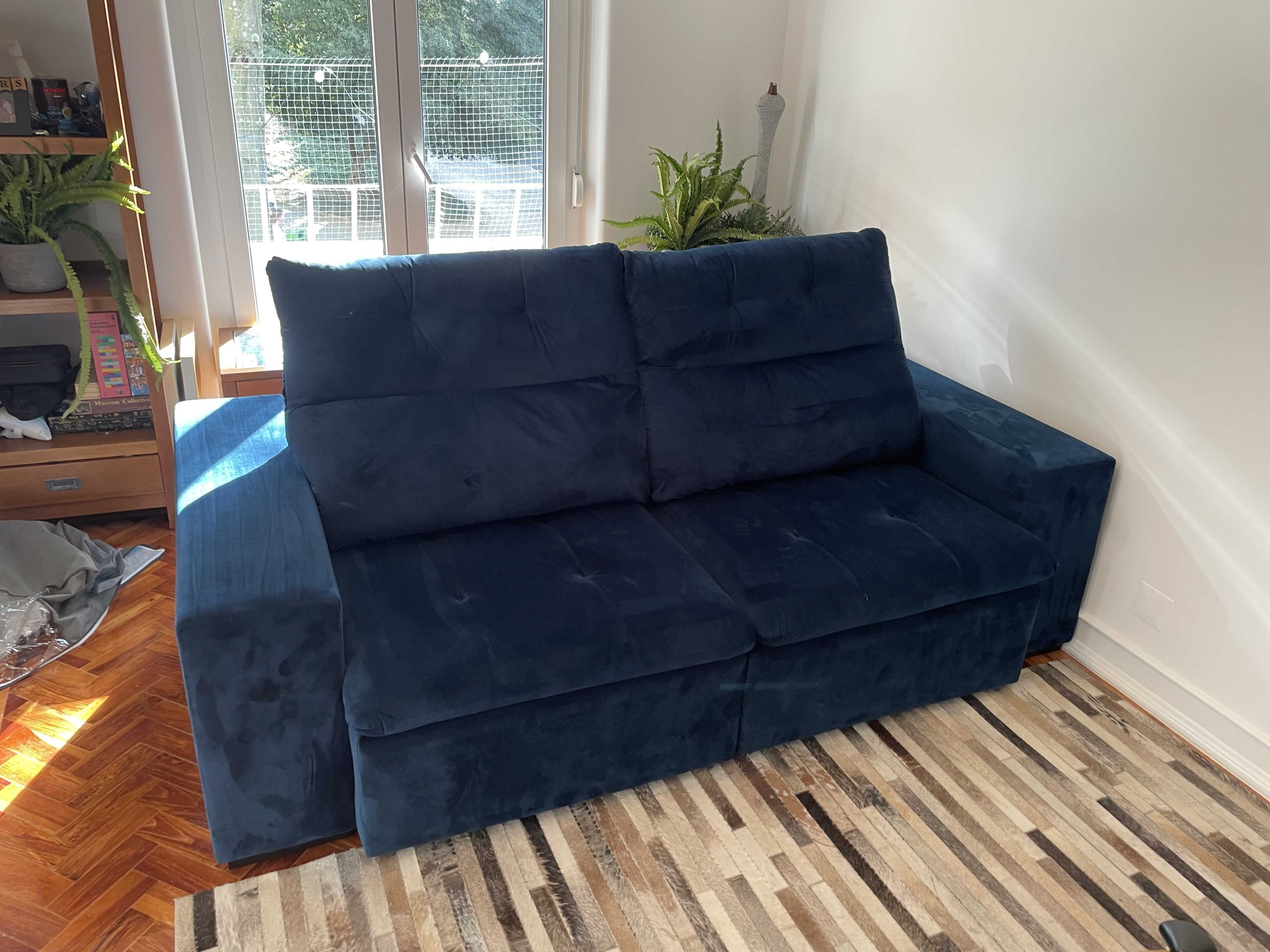 Sofá Azul Veludo - Retráctil e reclinável