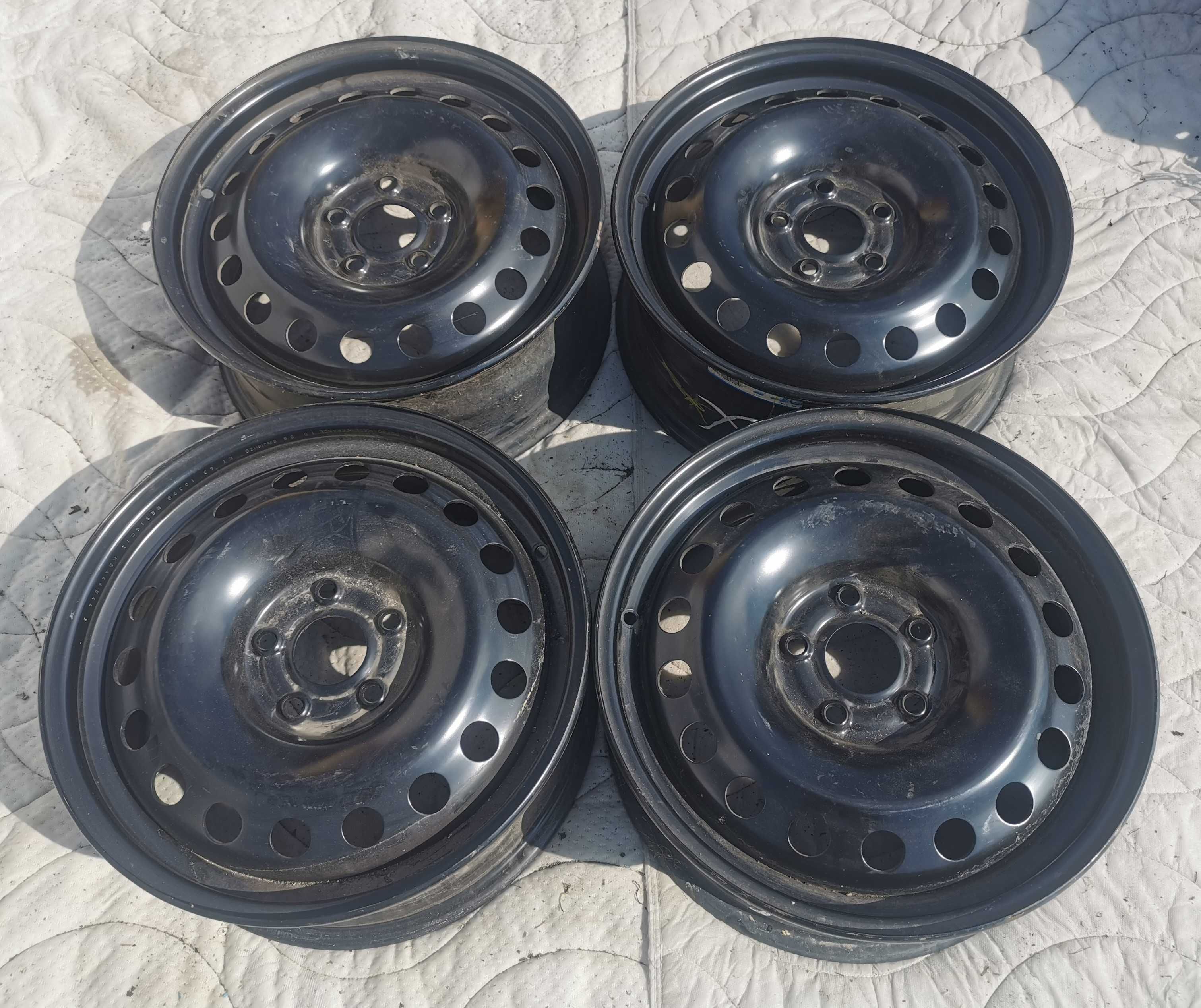 4x felgi stalowe 16 Renault Megane II Kangoo Mercedes Citan 5x108 ET49