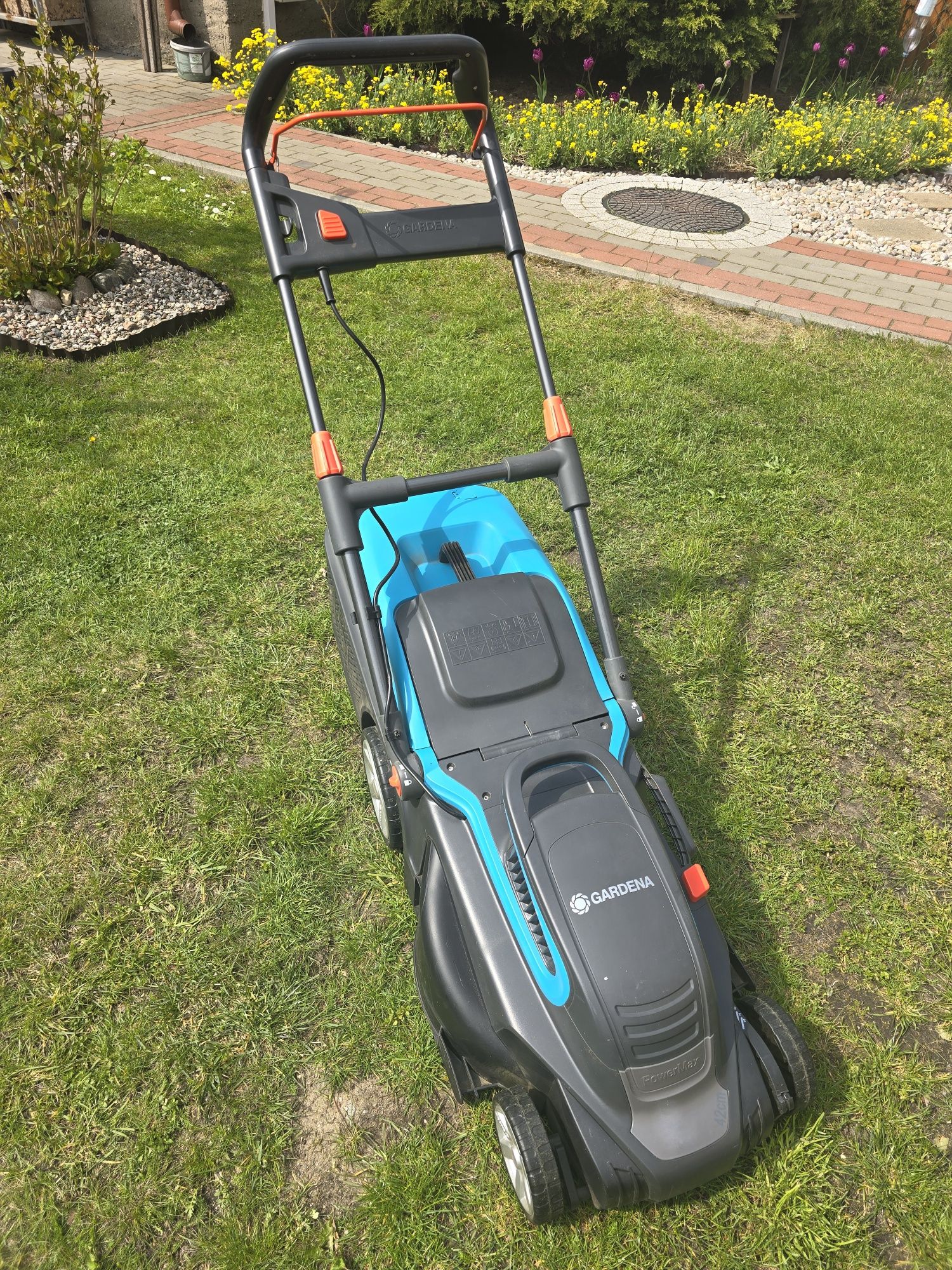 Kosiarka elektryczna gardena powermax 1800/42