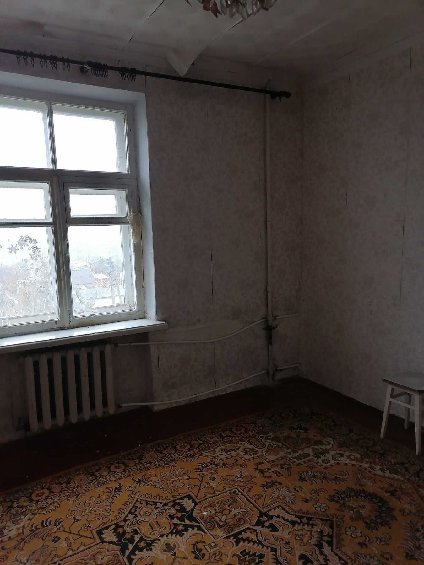 Продаж 2кім. квартири пл. Володимира Великого