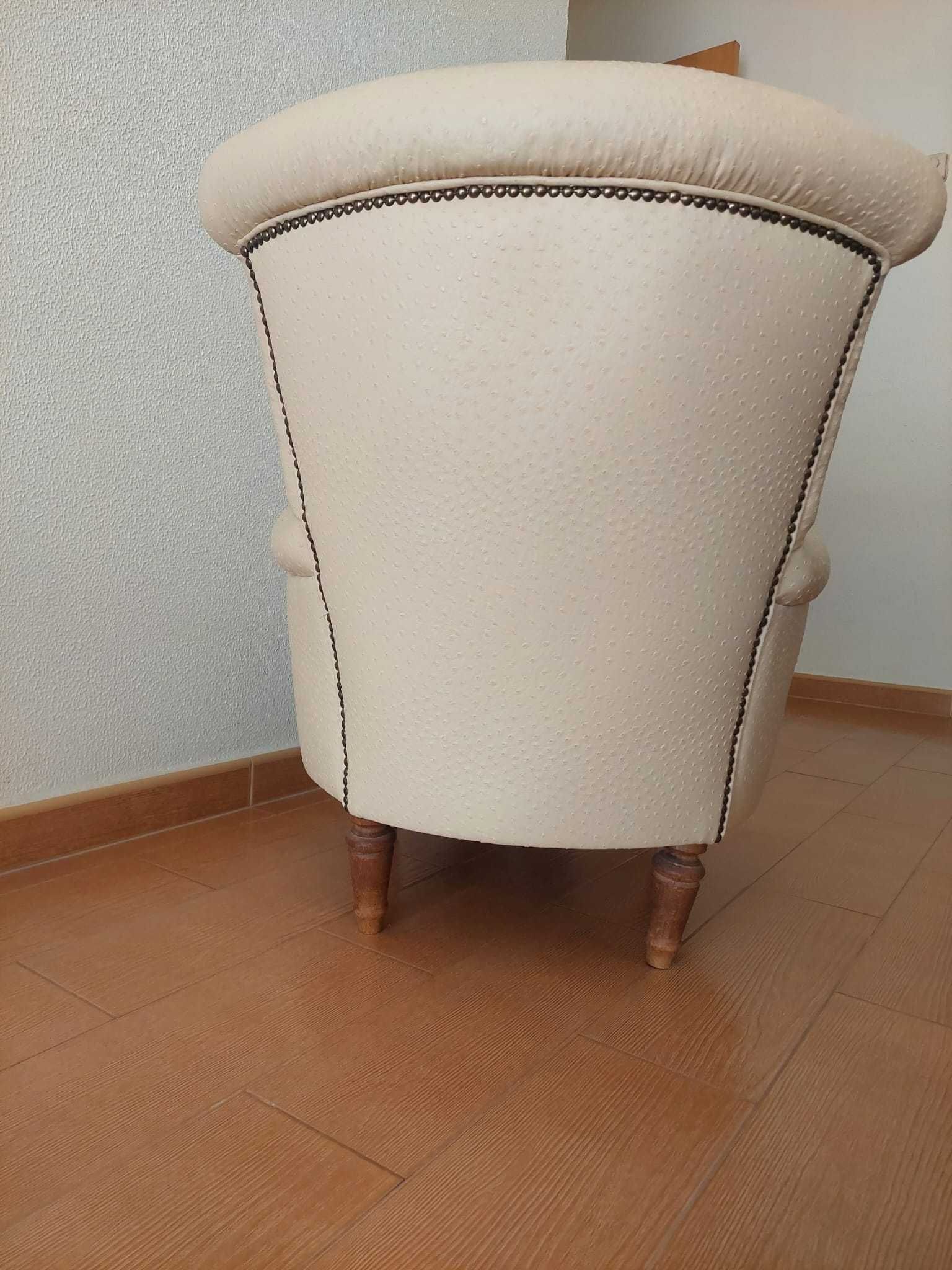 Cadeirão Senhorinha