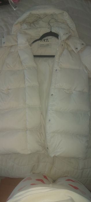 Пуховик зара 6-7років зріст 120