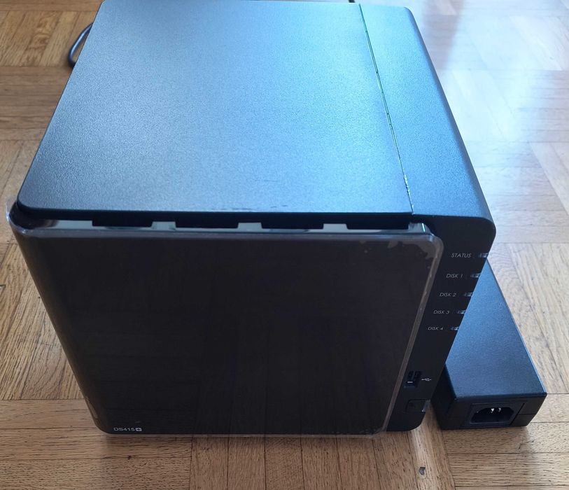 Synology NAS DS415+ 8GB RAM, 4x 4TB HDD