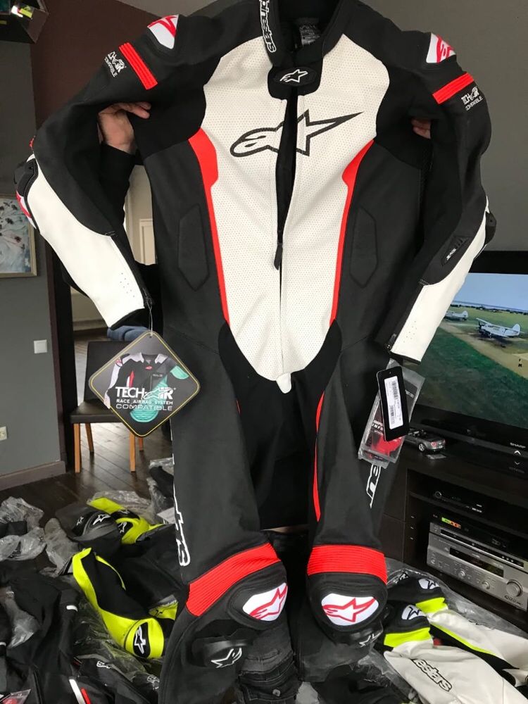 ALPINESTARS распрдажа мотокомбинезон dainese revit axo