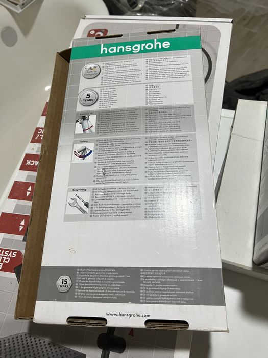 Змішувач hansgrohe Vernis Blend для раковини з зливним набором