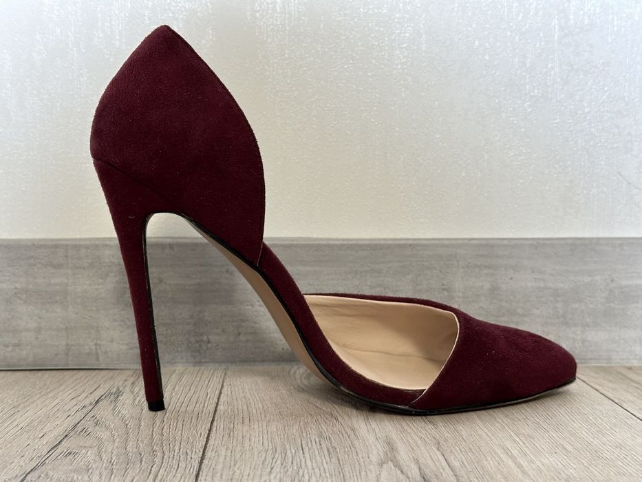 Туфлі FabioMonelli з натуральної замші на шпильці