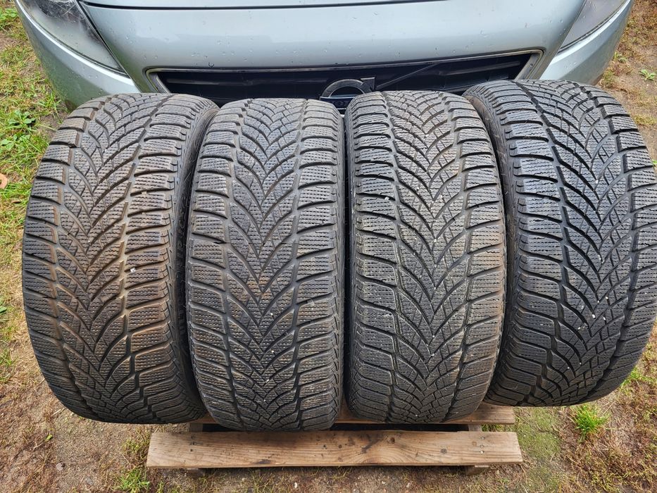 Opony zimowe Goodyear ultragrip ice  2.  225 45 17