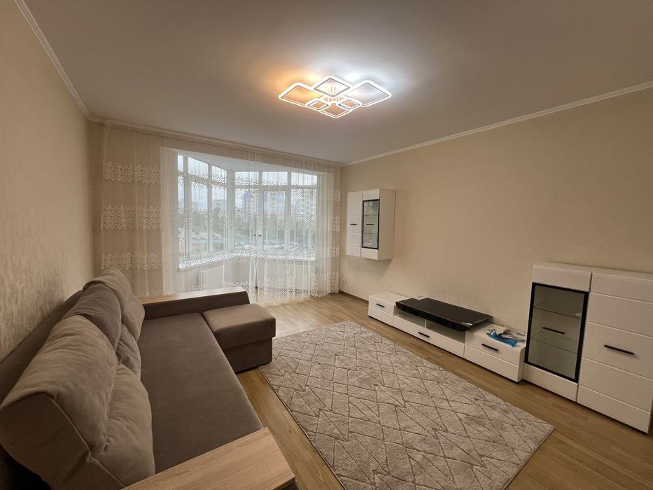 Оренда 2 кімнатної квартири на Поділлі .