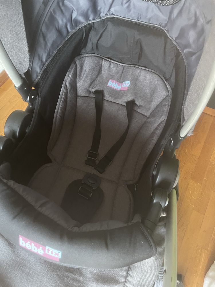 Cartinho de bebé da Bebé Fix