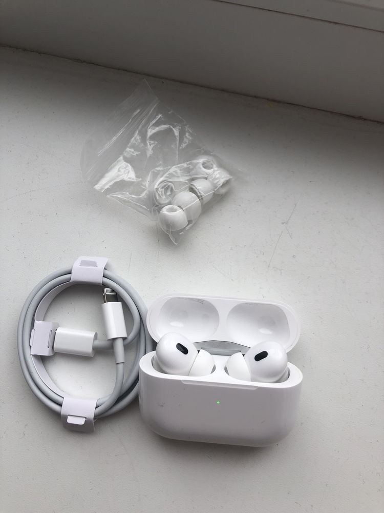 Apple AirPods Pro 2021