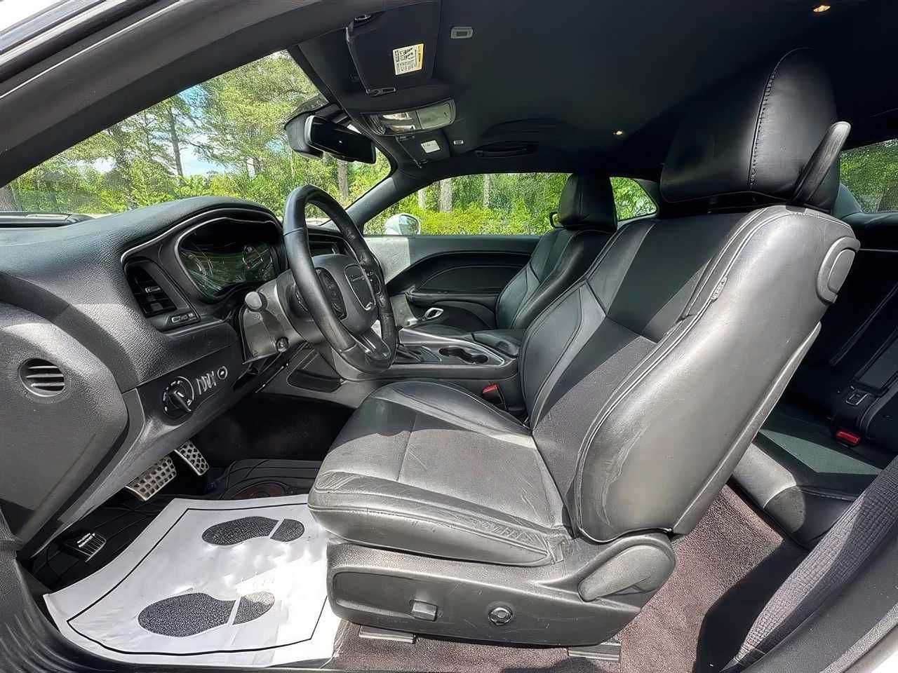 2017 Dodge Challenger RT Plus