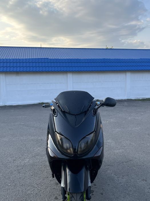 Скутер, мотоцикл yamaha t-max 500 (не honda, suzuki)
