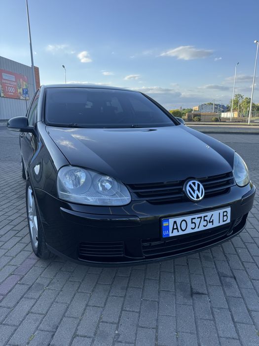 Volkswagen golf 5 (2004р)
