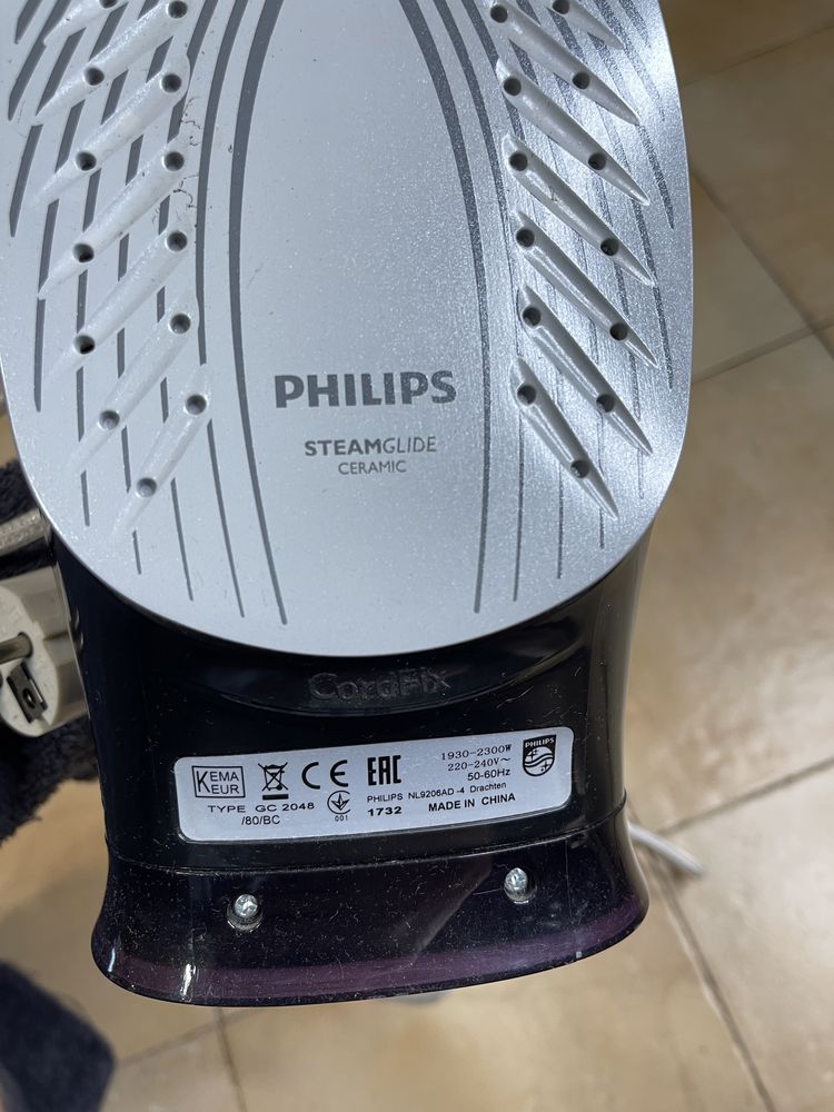 Утюг Philips GC 2048/80