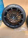 Nowe Oryginalne felgi BMW X3M F97 X4M F98 z oponami Michelin Pilot Sport 4S