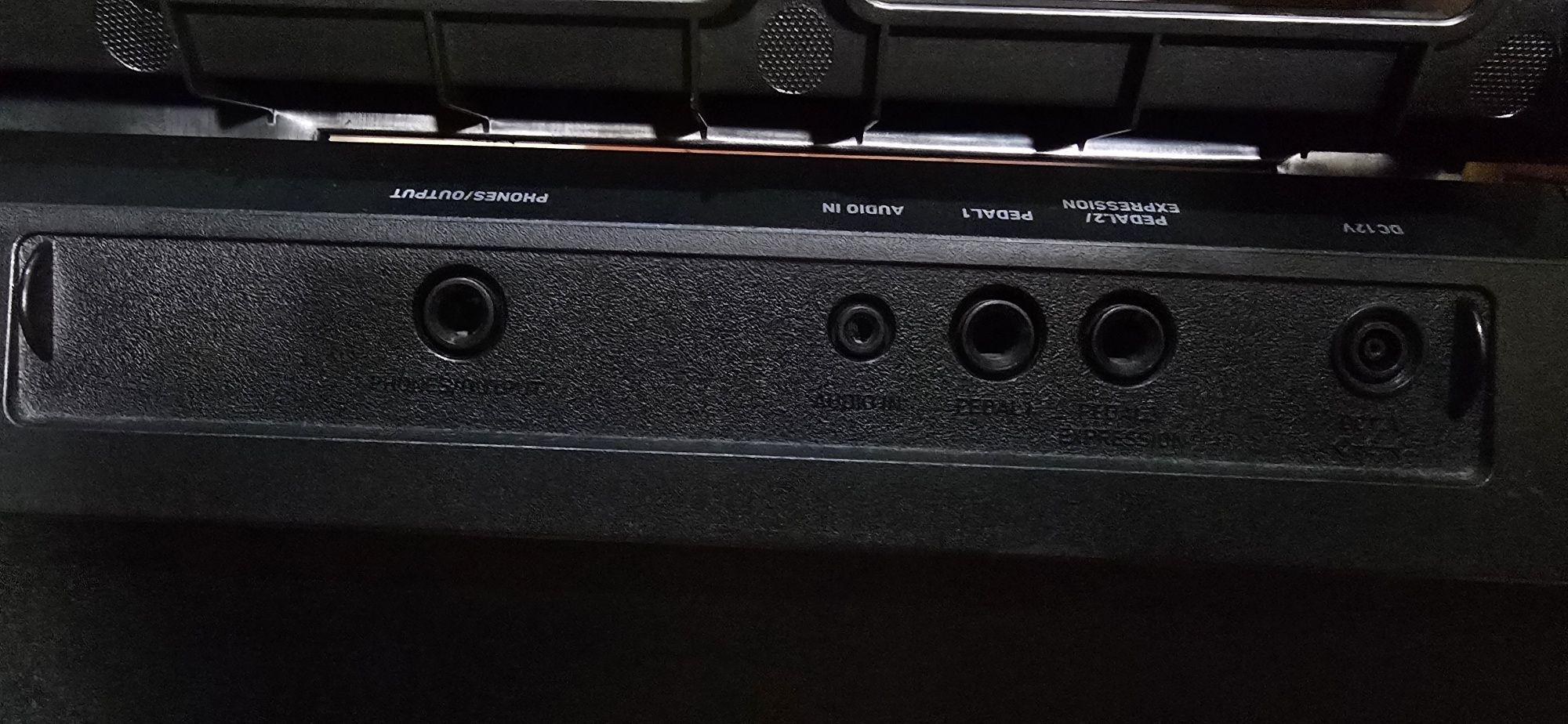 Piano Casio CT-X3000