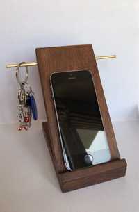 Stojak na telefon klucze biżuterię z drewna bangkirai i mosiądz