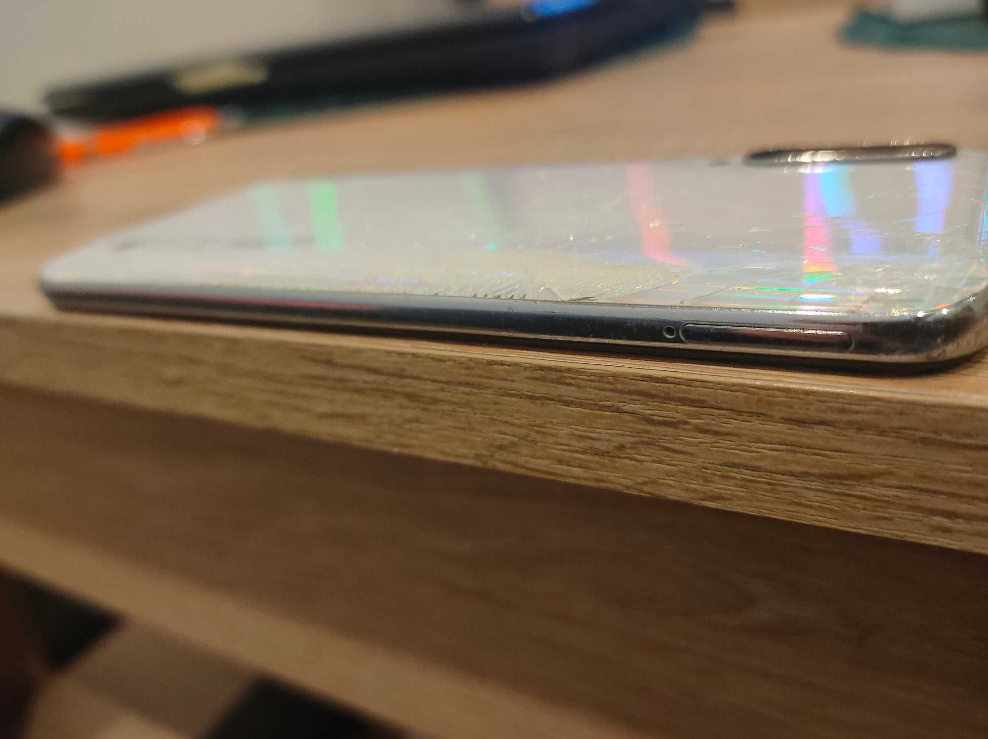 XIAOMI Mi A3 4 GB RAM / 64 GB Biały