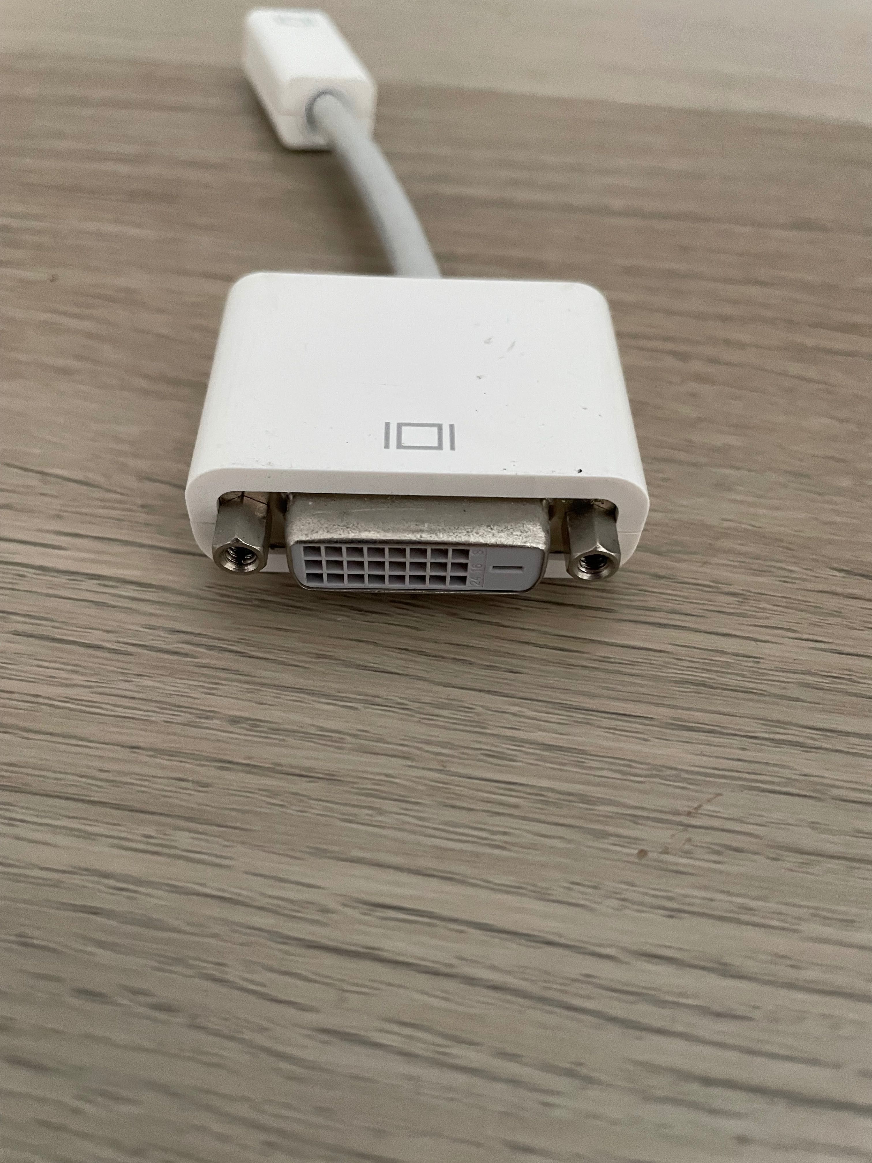 Adaptador Apple Mini DVI para DVI