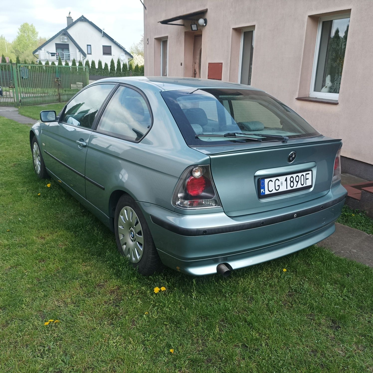 BMW 316Ti klima, kamera cofania nawigacja