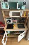 Cozinha de brincar IKEA com utensílios e máquinas