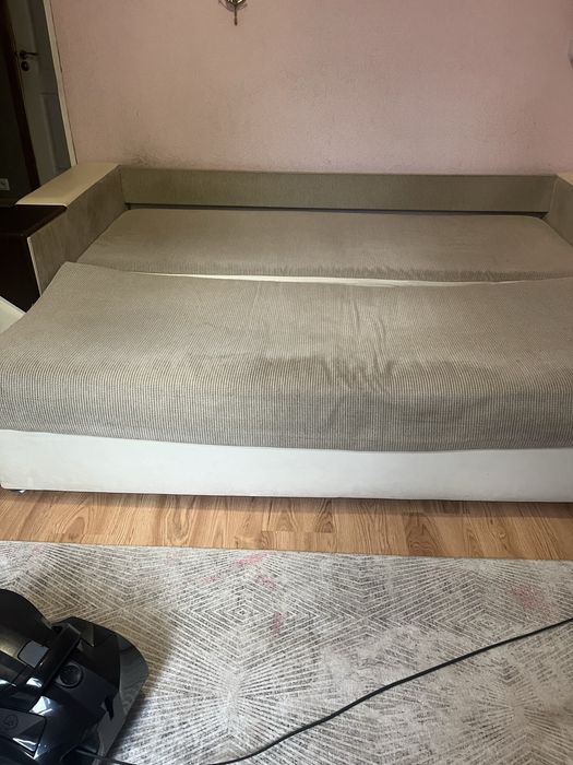 Продам диван в хорошем состоянии