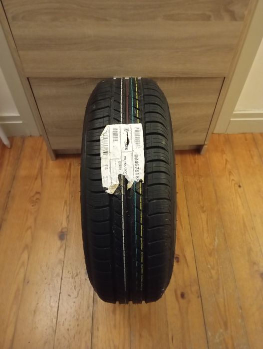 Vendo uma  roda com pneu FIRESTONE nova nunca foi usada