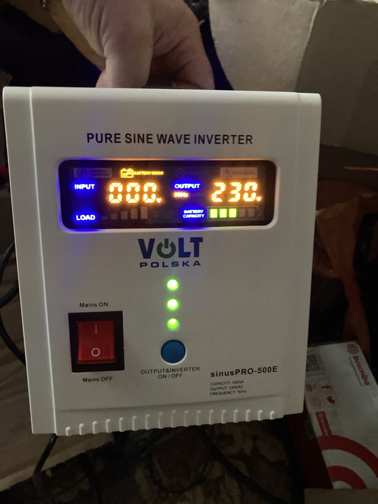 ИБП чисиый синус Volt Polska SINUS PRO 500 E 12V/230V+2аккум 100+90 Ah