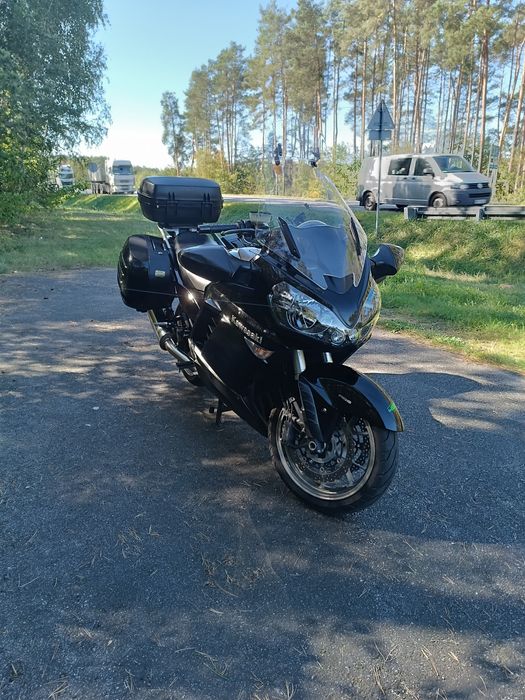 Kawasaki GTR 1400 Niski przebieg.