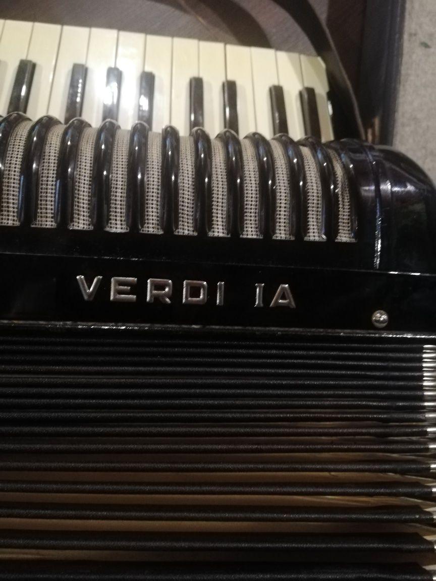 Akordeon Hohner VERDI IA